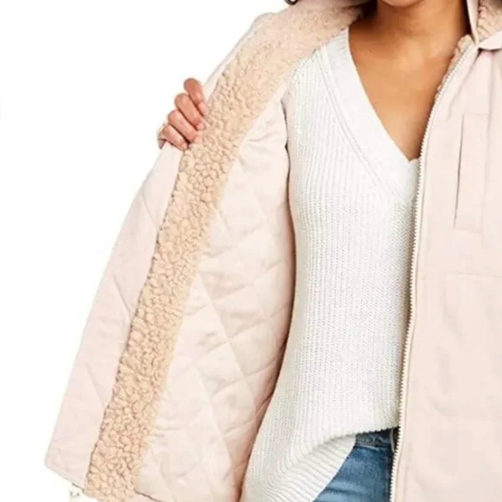 Vince Jacket Women's Cream Hooded Puffer